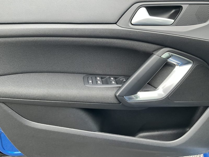 PEUGEOT  308  1,5 BLUE-HDI 130 CV ALLURE PACK  *CAMÉRA DE RECUL - BOÎTE 6 VITESSES 