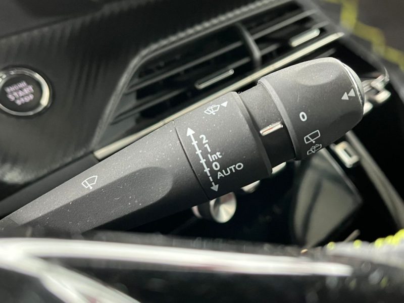 🚗 PEUGEOT 2008 II e-2008 138ch ⚡ ⚙️ 📱 CarPlay 📷 Caméra de recul 🧭 GPS 🪑 Semi cuir 🛡️ Garantie