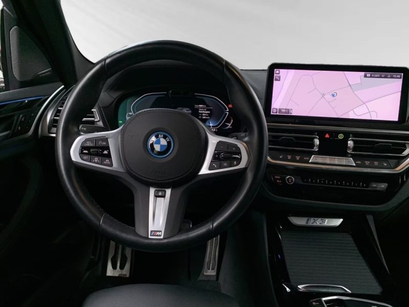 Bmw IX3 M SPORT – 286CH • HUD • HARMAN KARDON • TOIT PANO • GARANTIE