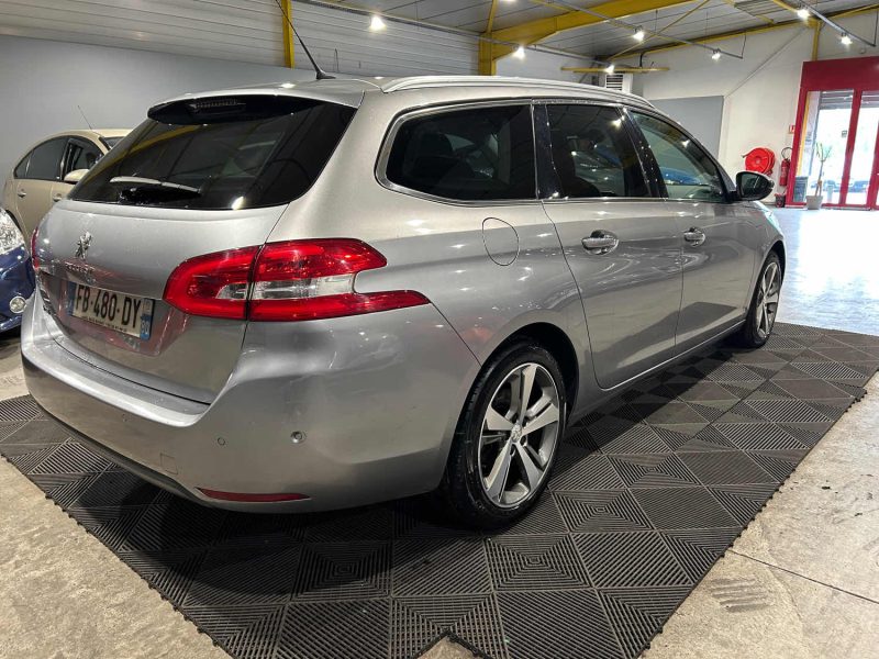 PEUGEOT 308 II 1.6 E-HDI 115CH