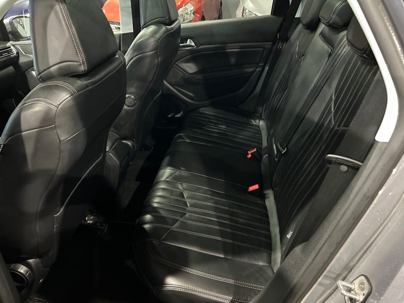 PEUGEOT 308 II 1.6 E-HDI 115CH