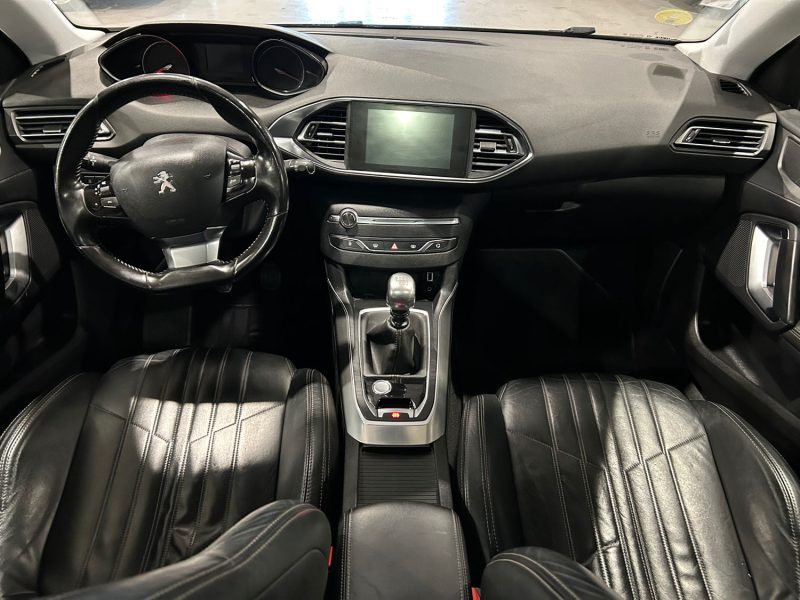PEUGEOT 308 II 1.6 E-HDI 115CH