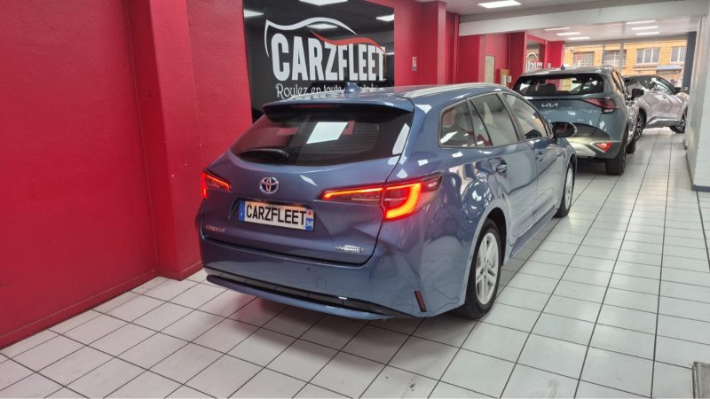 TOYOTA COROLLA TOURING SPORTS 122cv DYNAMIC BUSINESS/1 ERE MAIN/TVA RECUPERABLE