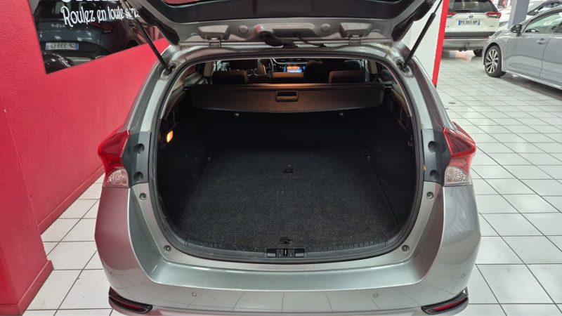 TOYOTA AURIS TOURING SPORTS HYBRIDE 136cv AUTO DESIGN/1 ERE MAIN/TVA RECUPERABLE
