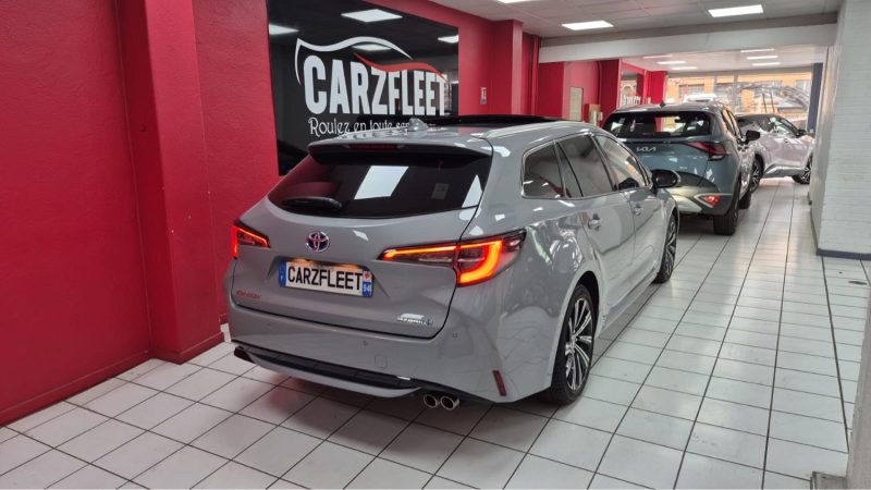 TOYOTA COROLLA TOURING SPORTS 184cv DESIGN + TOIT PANORAMIQUE/1 ERE MAIN/TVA RECUPERABLE