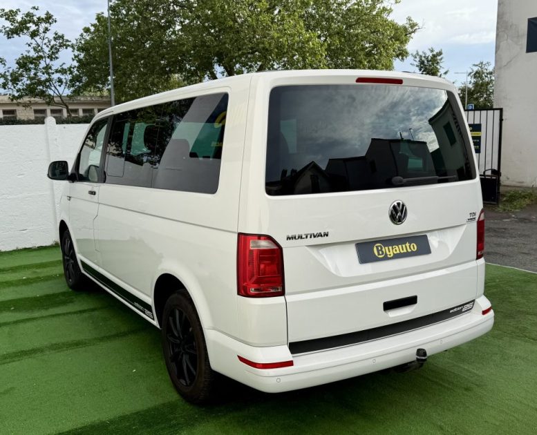 VOLKSWAGEN MULTIVAN 2.0 TDI 150CH BLUEMOTION TECHNOLOGY  DSG7 ATTELLAGE  GARANTIE 6 MOIS  