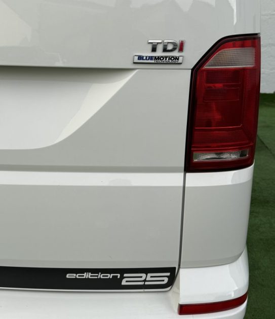 VOLKSWAGEN MULTIVAN 2.0 TDI 150CH BLUEMOTION TECHNOLOGY  DSG7 ATTELLAGE  GARANTIE 6 MOIS  
