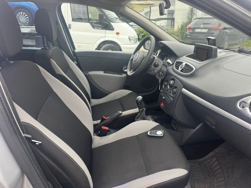Renault CLIO 1.5 DCI 55KW 75 CH 2012