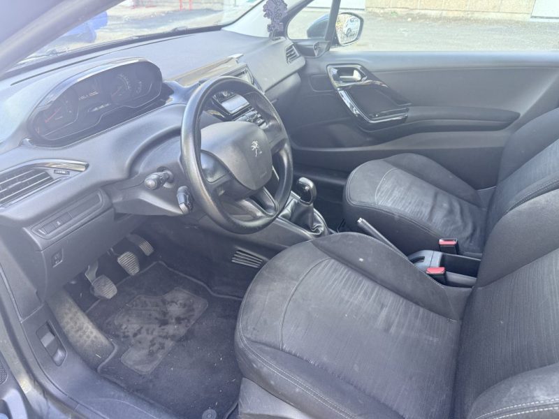 PEUGEOT 208 1.4 HDI 68 ACCESS 2012