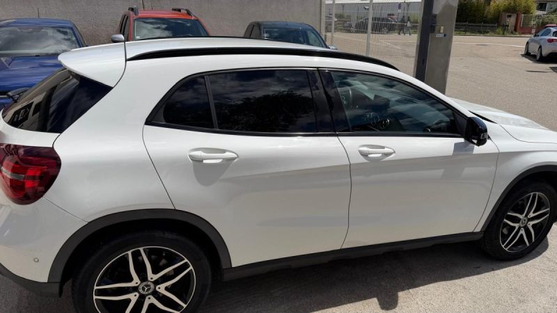 MERCEDES-BENZ CLASSE GLA Sensation 180 122cv  2019