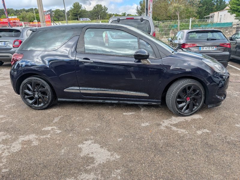 DS DS3 1.2 THP - 110CH PERFORMANCE EAT6 APPLE CAR PLAY/CAMERA DE RECUL  1ERE MAIN GARANTIE 12 MOIS