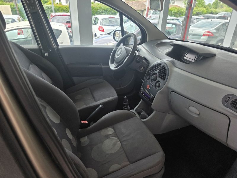 RENAULT MODUS 1.5 DCI - 8V 65CH ANNEE 2009 159000KM