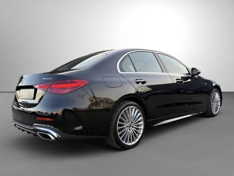 Mercedes CLASSE C 300E AMG LINE PREMIUM 4MATIC – PANO • DIGITAL LIGHT • 19”