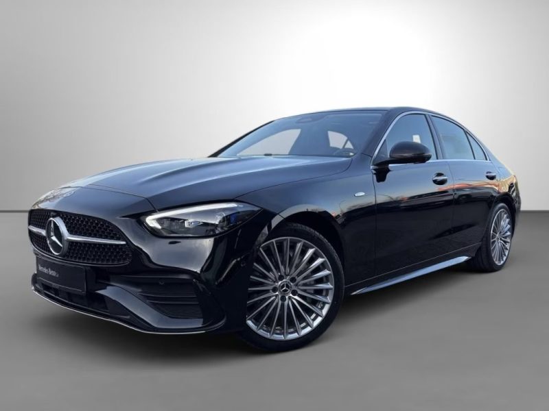 Mercedes CLASSE C 300E AMG LINE PREMIUM 4MATIC – PANO • DIGITAL LIGHT • 19”