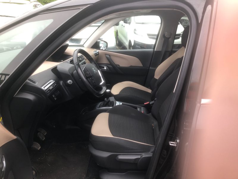 CITROEN C4 E-HDI 115CH ATTRACTION 2013 167250 kms EXCELLENT ETAT