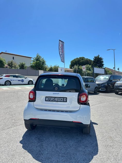 SMART FORTWO 90 CH PASSION TWINAMIC ECRAN GPS EN SUPPLEMENT 