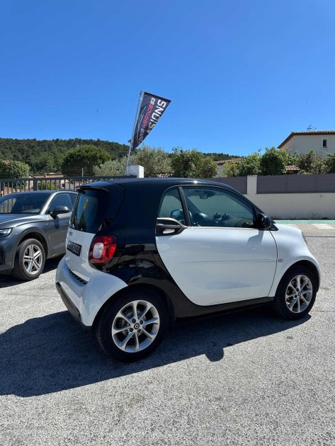 SMART FORTWO 90 CH PASSION TWINAMIC ECRAN GPS EN SUPPLEMENT 