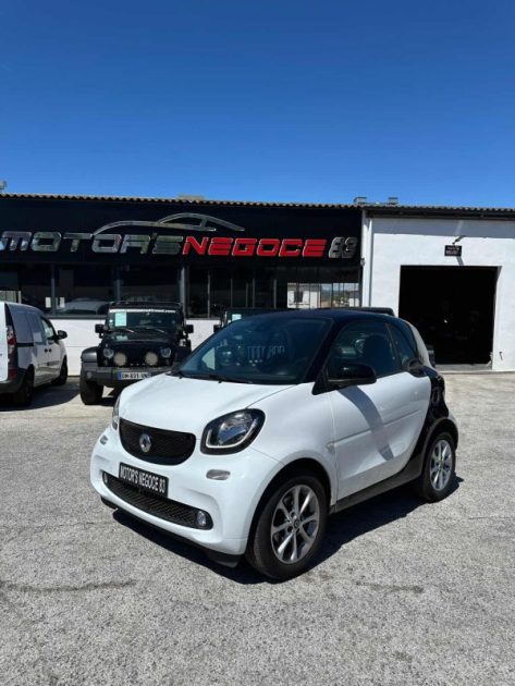 SMART FORTWO 90 CH PASSION TWINAMIC ECRAN GPS EN SUPPLEMENT 