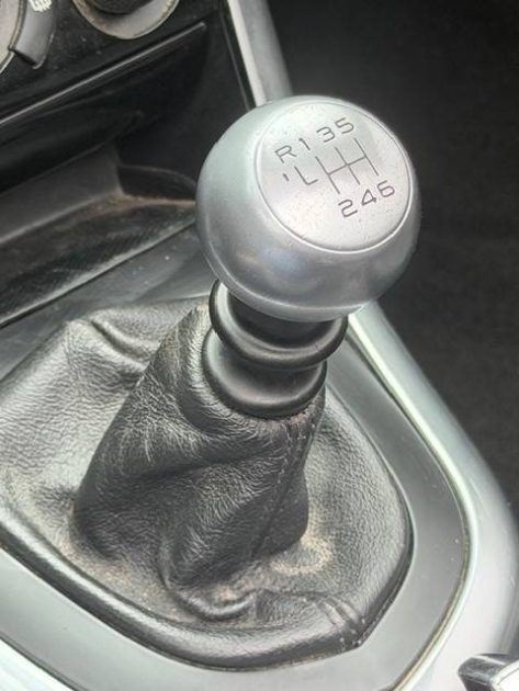 PEUGEOT 308 CAB 1.6 THP PREMIUN 2010 - 81 207Kms - Distrib ok - Premier Main - Suivit PEUGEOT