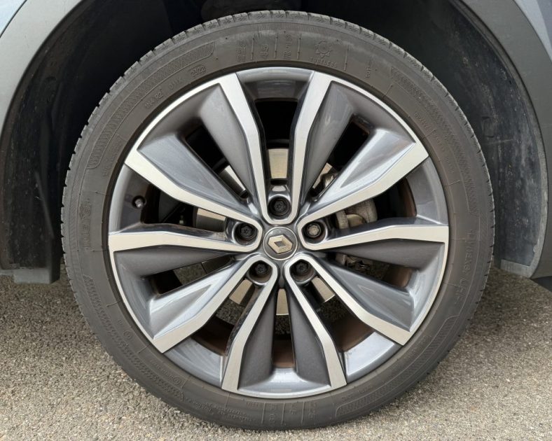 RENAULT KADJAR 1.2 TCE - ATTELLAGE - Parfait état -  130CH ENERGY LIFE 2018