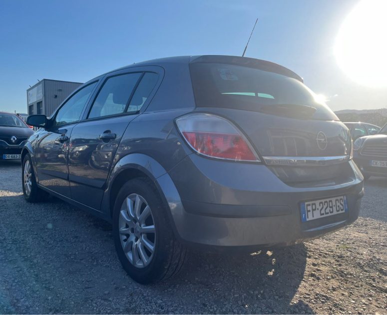 Opel Astra 1.7 CDTI 100 Ch Garantie 