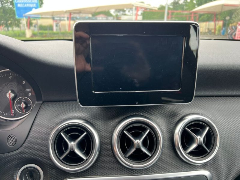 MERCEDES CLASSE A 200 d 136 ch BUSINESS EXECUTIVE