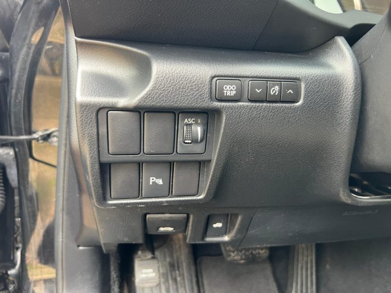 LEXUS IS 300H 233 ch Business NG LUXE