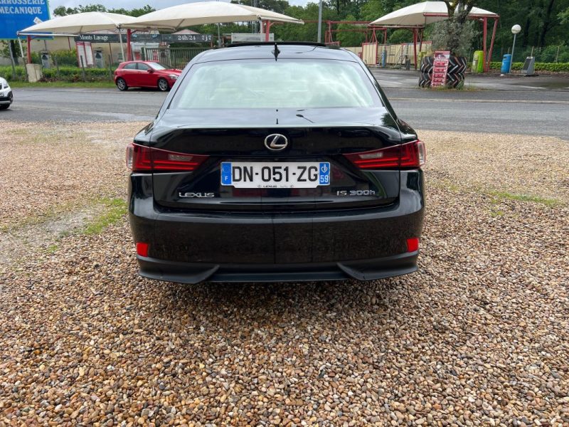 LEXUS IS 300H 233 ch Business NG LUXE