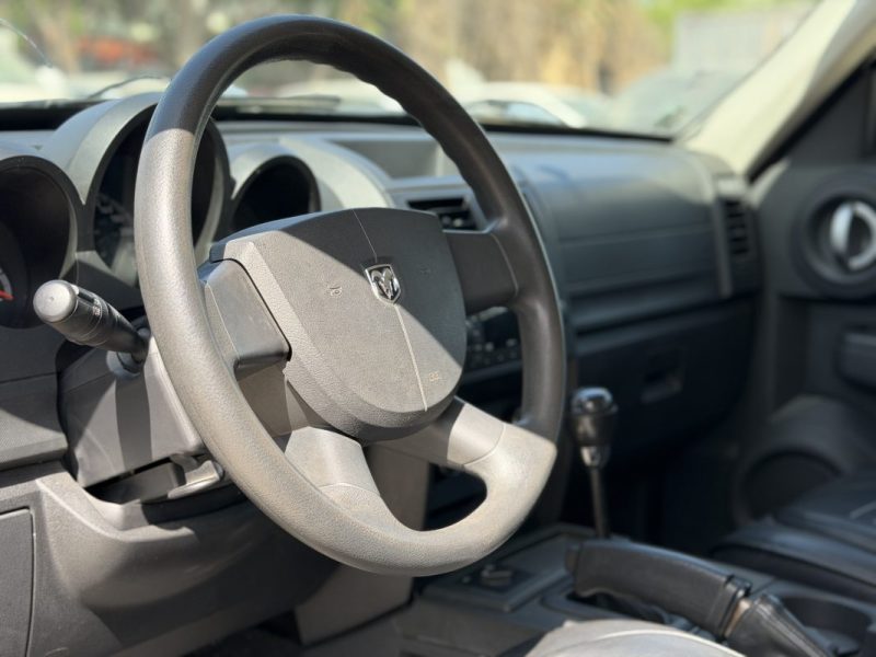DODGE NITRO 4X4 2008