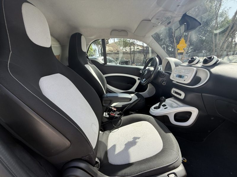 SMART FORTWO 2019