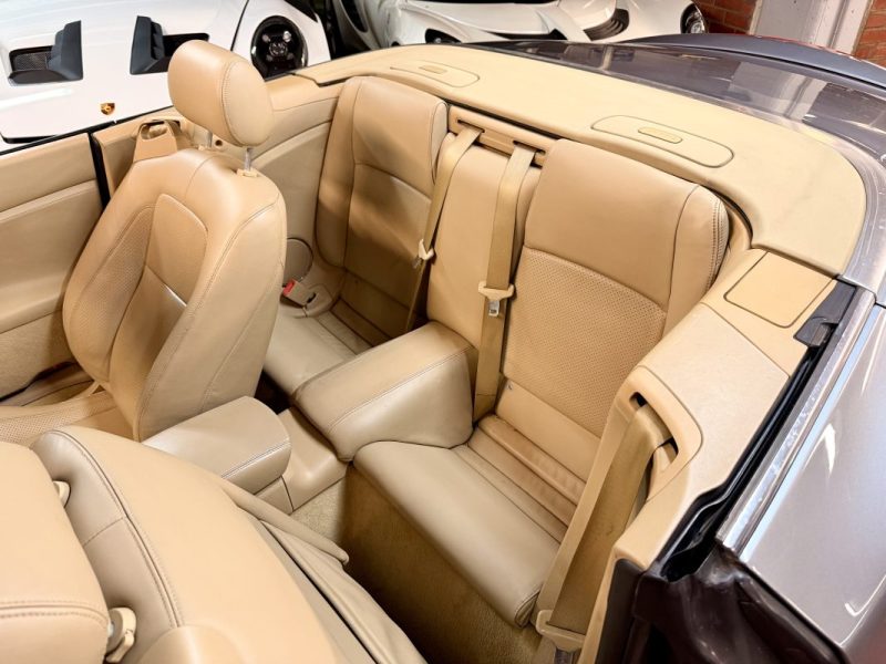 Jaguar XKR 4.2i V8 CABRIOLET  416 Ch