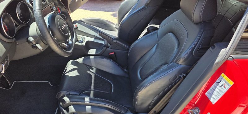 AUDI TTRS PLUS + 2.5 TFSI 360CV  ( RARE !!! Boite Meca )