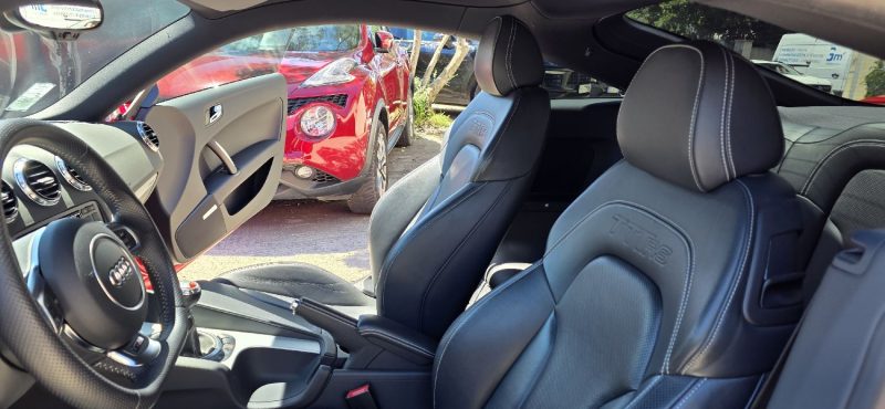 AUDI TTRS PLUS + 2.5 TFSI 360CV  ( RARE !!! Boite Meca )