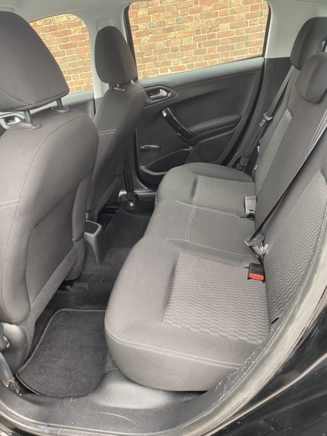 PEUGEOT 208 1.2 VTI 82 CH 2017
