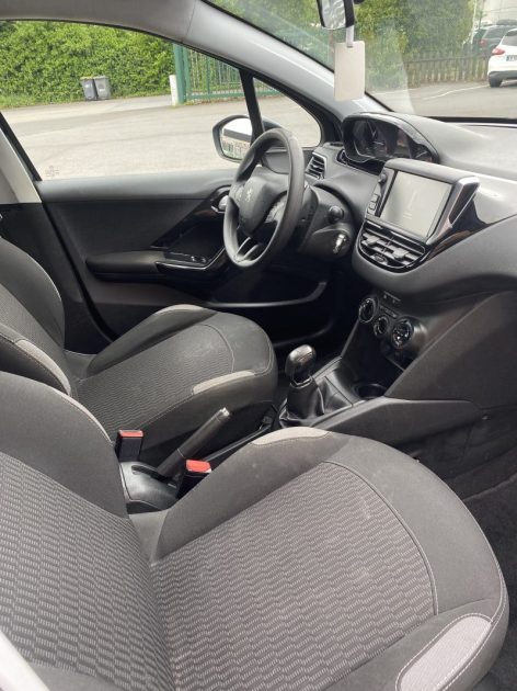 PEUGEOT 208 1.2 VTI 82 CH 2017