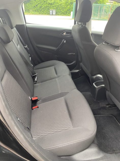 PEUGEOT 208 1.2 VTI 82 CH 2017