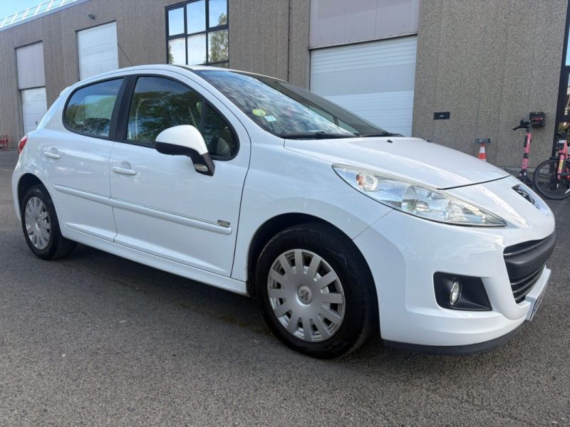 PEUGEOT 207 1.6 HDI 92 98G 2011