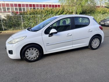 PEUGEOT 207 1.6 HDI 92 98G 2011