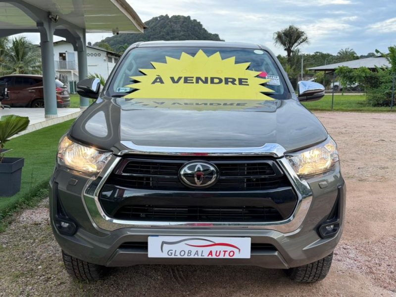 TOYOTA HILUX DOUBLE CABINE INVINCIBLE BVA  2025