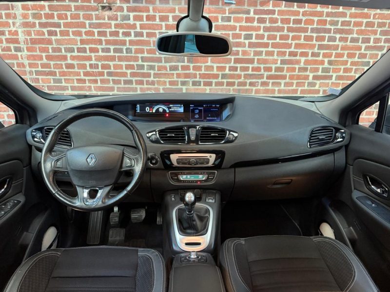 Renault Scenic III 1.6 dCi 130CH Bose Edition | Caméra | Attelage