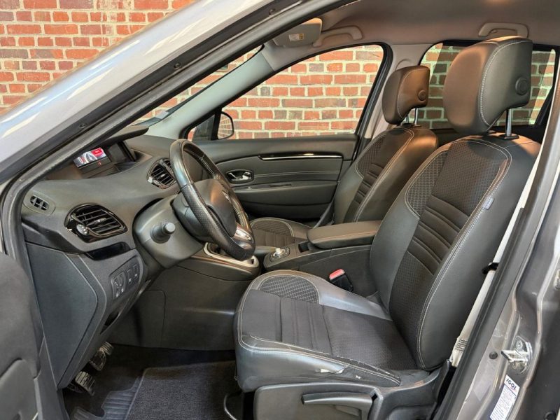 Renault Scenic III 1.6 dCi 130CH Bose Edition | Caméra | Attelage
