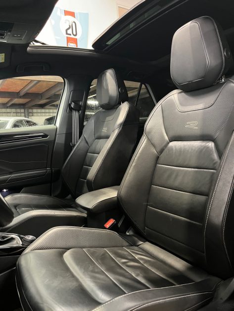MAGNIFIQUE VOLSKWAGEN T-ROC R-LINE 4MOTION 2.0 TSI 190CH (ATTELAGE, TOIT OUVRANT) ⭐️⭐️⭐️⭐️⭐️