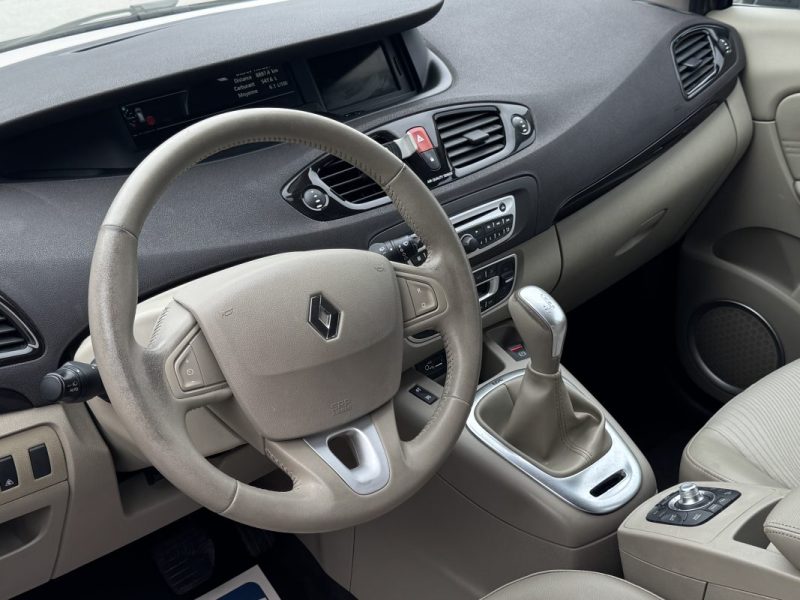 RENAULT SCENIC 1.5 DCI 110Ch PACK PRIVILEGE BOITE AUTOMATIQUE An01/2011