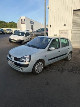 RENAULT CLIO II 1.6 107ch 16V Privilége