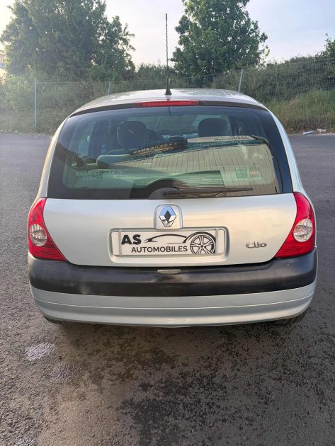 RENAULT CLIO II 1.6 107ch 16V Privilége