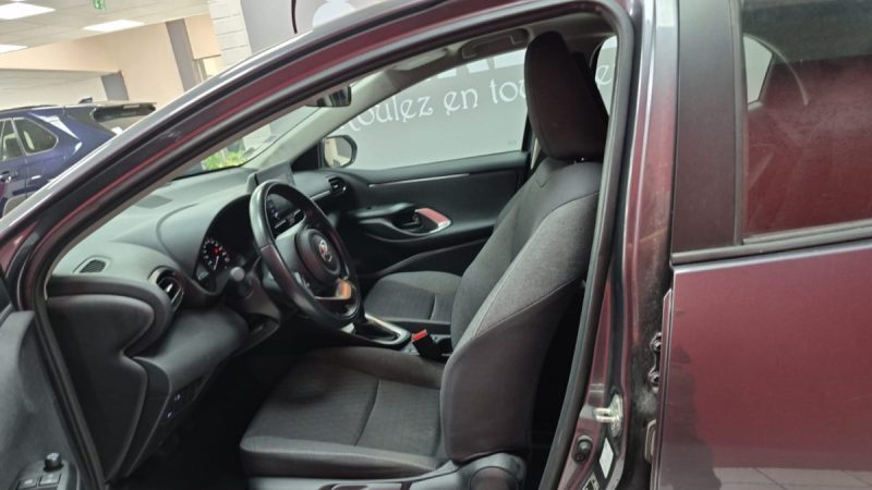 TOYOTA YARIS 4 BERLINE 116cv DYNAMIC BUSINESS 2022/1 ERE MAIN/TVA RECUPERABLE