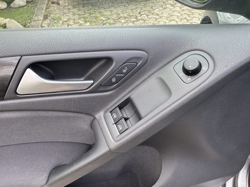VOLKSWAGEN GOLF 6 TRENDLINE GARANTIE 12 MOIS