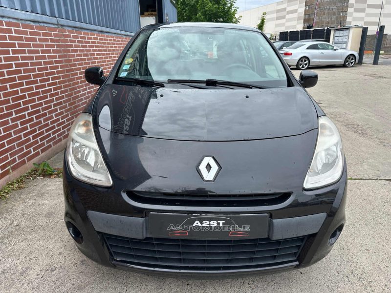 RENAULT CLIO III EXPRESSION  2010