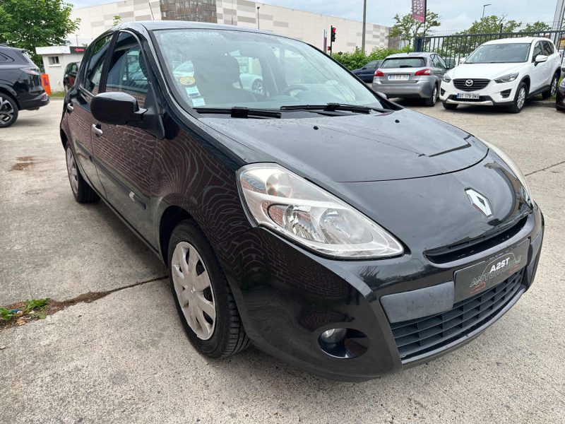 RENAULT CLIO III EXPRESSION  2010