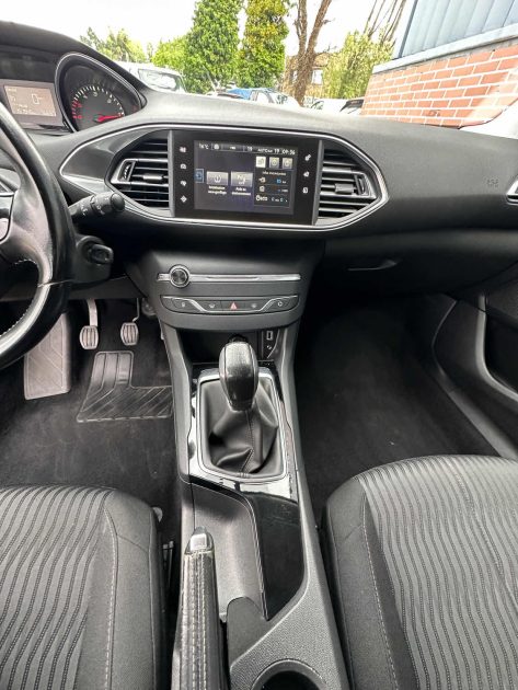PEUGEOT 308 II 1.6 BLUEHDI 100CH ACTIVE S&S 5P 2016
